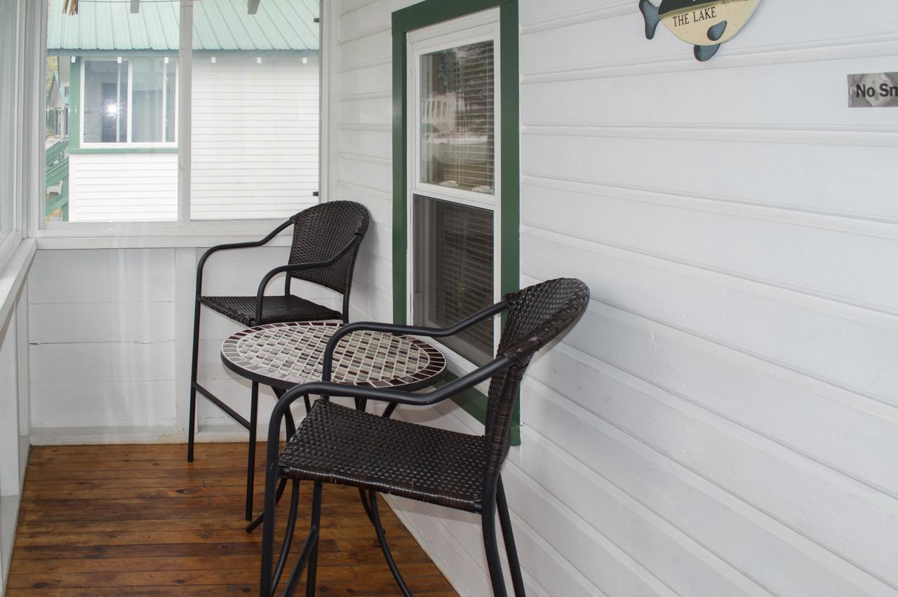 Bayview Cabins Naples Exterior photo