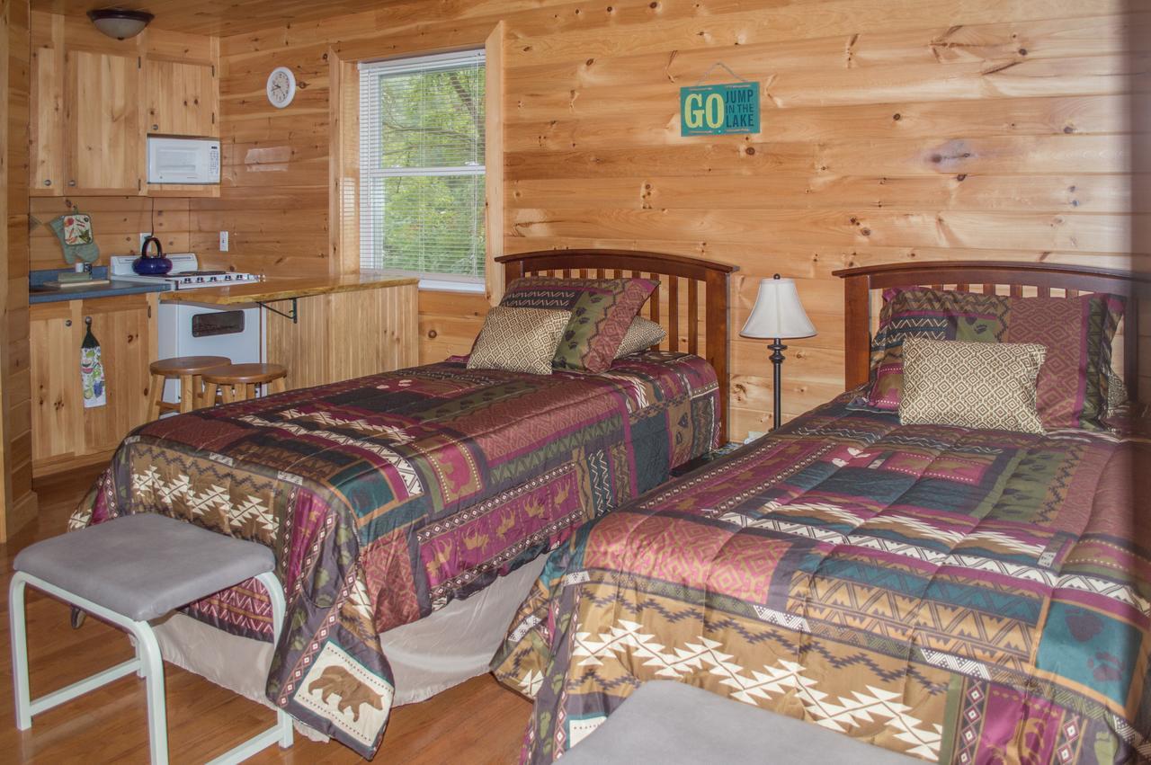 Bayview Cabins Naples Exterior photo