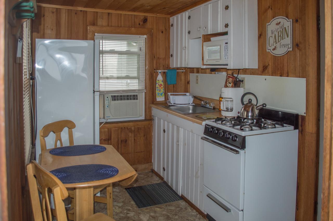 Bayview Cabins Naples Exterior photo